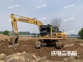 KOMATSU PC240LC-8M0 2022 — Китай — под ключ — фото 1