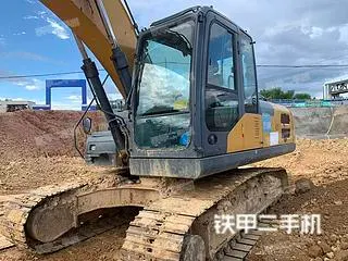 XCMG XE200DA — из Китая