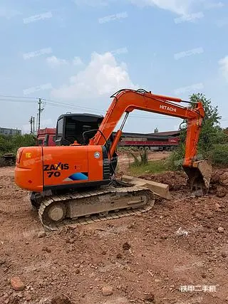 HITACHI ZX70 — из Китая