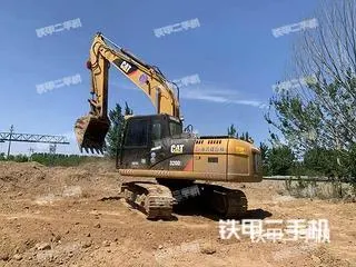 CATERPILLAR 320D2L — из Китая