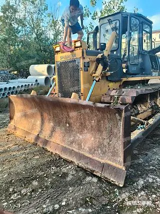 Shantui SD13S — из Китая