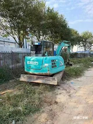Kobelco SK60-8 — из Китая