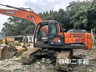 Doosan DX220LC-9C — из Китая