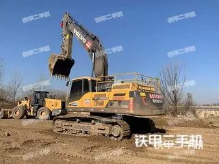 Volvo EC380DL — из Китая
