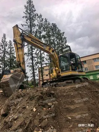Komatsu PC130-8M0 — из Китая