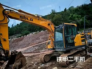 SDLG E6135H — из Китая