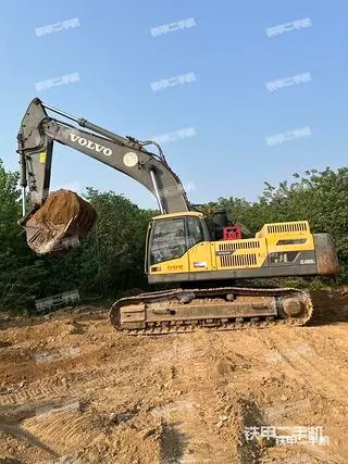 Volvo EC480DL — из Китая