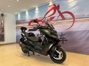 BMW C 400 GT — из Китая