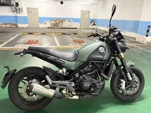 BENELLI LEONCINO 500 — из Китая
