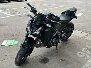 KAWASAKI Z900 — из Китая