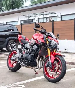 KAWASAKI Z900 — из Китая