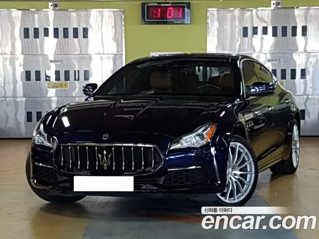 MASERATI QUATTROPORTE 2017 — 18 000 км, Корея — под ключ — фото 1