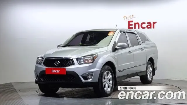 KGM KORANDO SPORTS 2016 — 28 727 км, серебристый, Корея — под ключ — фото 1