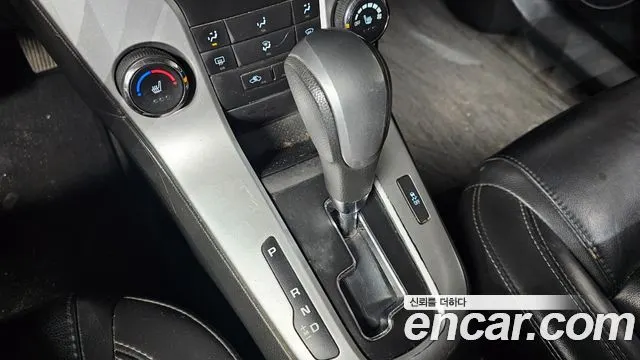 CHEVROLET AMAZING NEW CRUZE 2015 — 129 411 км, белый, Корея — под ключ — фото 9