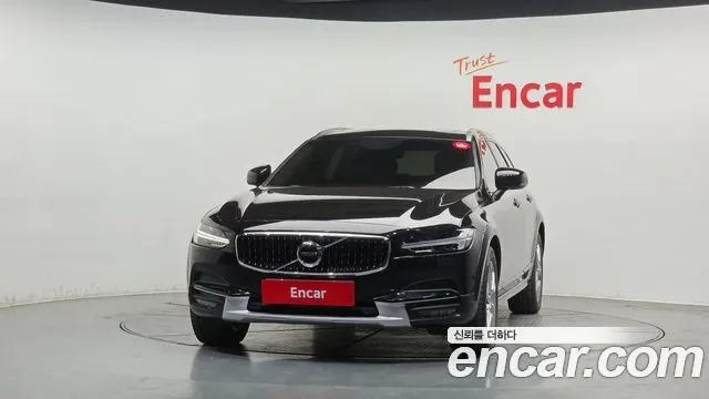 VOLVO V90 CROSS COUNTRY 2017 — 94 045 км, белый-перламутр, Корея — под ключ — фото 3