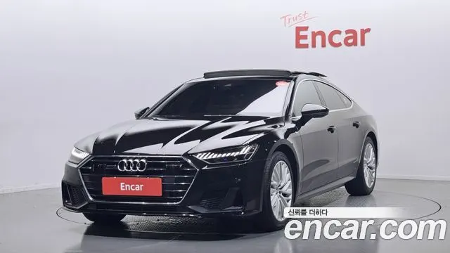 AUDI A7 4K 2021