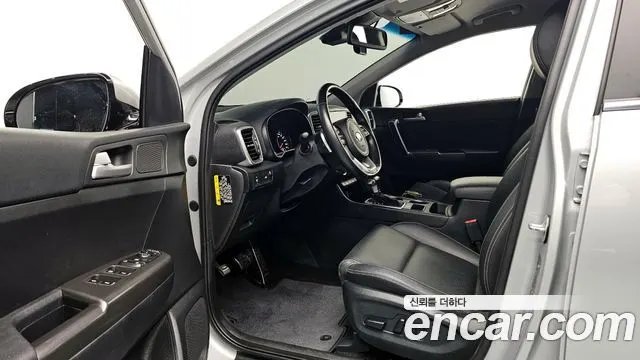 KIA SPORTAGE THE BOLD 2019 — 59 206 км, серебристый, Корея — под ключ — фото 11