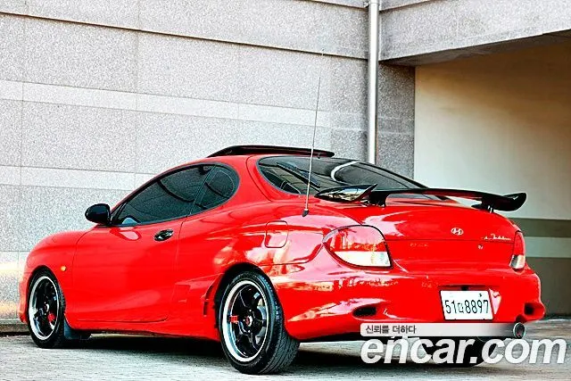 HYUNDAI TIBURON 2001 — 240 000 км, Корея — под ключ — фото 6
