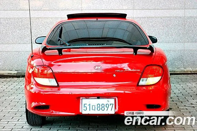 HYUNDAI TIBURON 2001 — 240 000 км, Корея — под ключ — фото 7