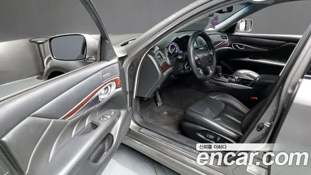 INFINITI M56 2011 — 211 370 км, серебристо-серый, Корея — под ключ — фото 10