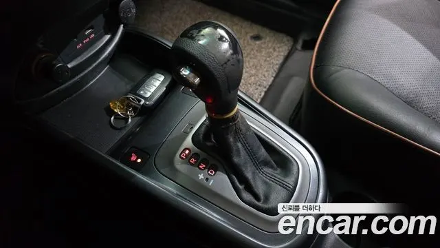 KIA SOUL 2011 — 145 285 км, белый-перламутр, Корея — под ключ — фото 9
