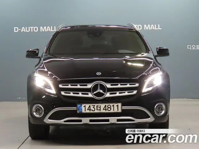MERCEDES-BENZ GLA-CLASS X156 2019 — 118 000 км, чёрный, Корея — под ключ — фото 3