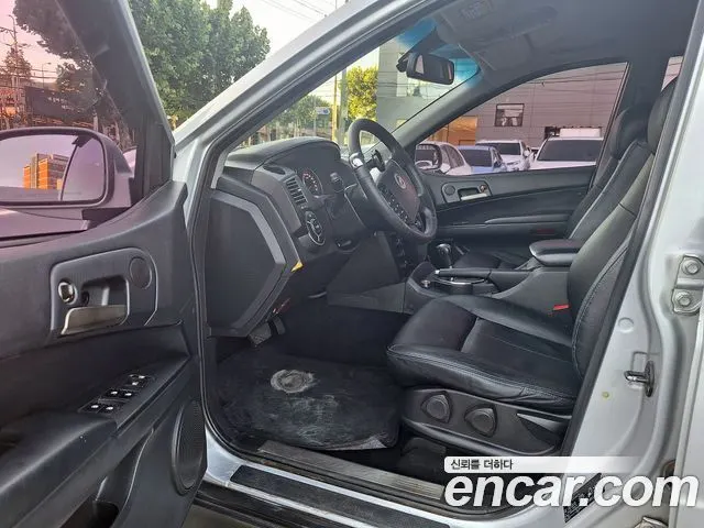 KGM KORANDO SPORTS 2013 — 164 000 км, серебристо-серый, Корея — под ключ — фото 8