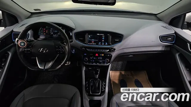 HYUNDAI IONIQ HYBRID 2019 — 64 942 км, серебристо-серый, Корея — под ключ — фото 7