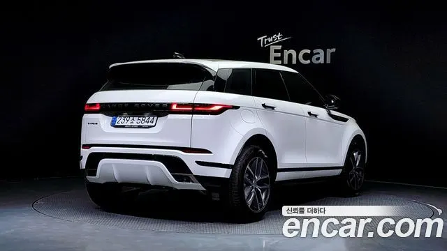 LAND ROVER RANGE ROVER EVOQUE 2024 — 641 км, белый, Корея — под ключ — фото 2