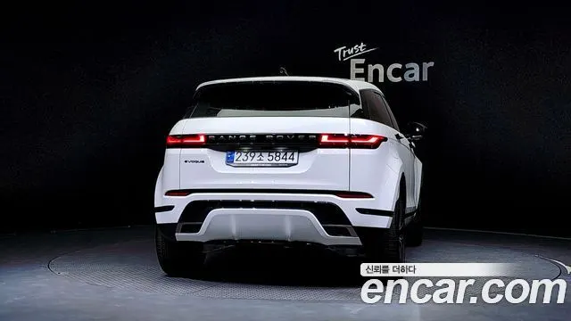 LAND ROVER RANGE ROVER EVOQUE 2024 — 641 км, белый, Корея — под ключ — фото 4