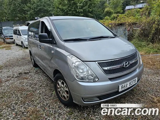 HYUNDAI GRAND STAREX 2012