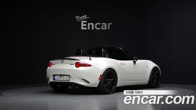MAZDA MX-5 MIATA 2021 — 20 640 км, белый, Корея — под ключ — фото 2