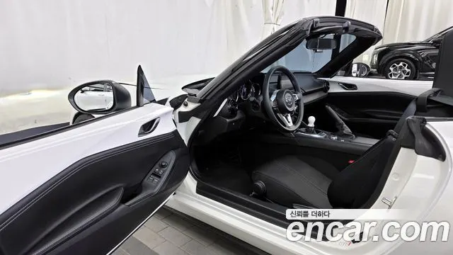 MAZDA MX-5 MIATA 2021 — 20 640 км, белый, Корея — под ключ — фото 10