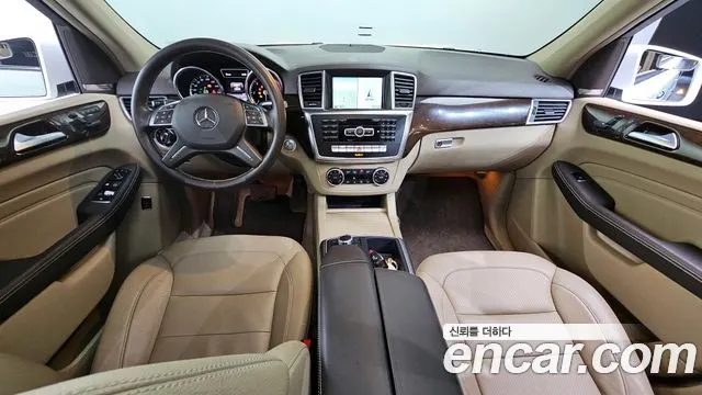 MERCEDES-BENZ M-CLASS W166 2015 — 122 433 км, белый, Корея — под ключ — фото 7