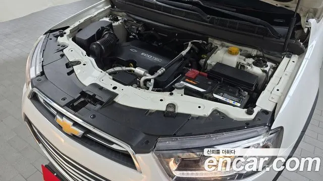 CHEVROLET CAPTIVA 2017 — 151 937 км, белый, Корея — под ключ — фото 6