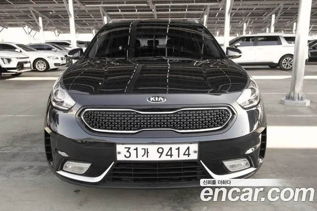 KIA NIRO 2017 — 154 855 км, серый, Корея — под ключ — фото 3