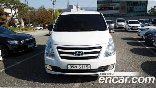 HYUNDAI GRAND STAREX 2017 — 125 778 км, белый, Корея — под ключ — фото 2