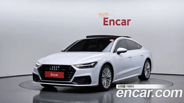 AUDI A7 4K 2021