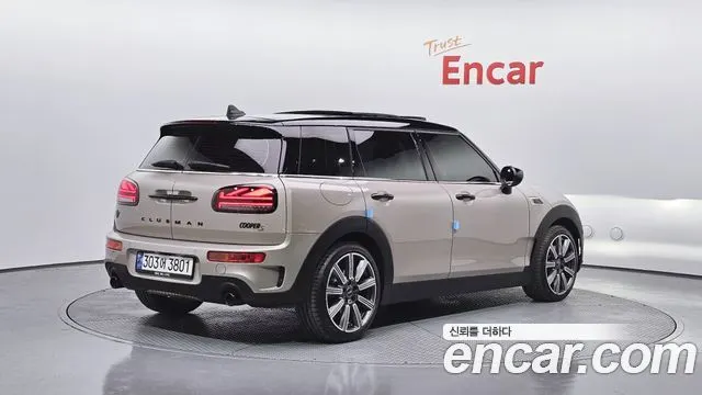 MINI COOPER S CLUBMAN 2023 — 21 235 км, светло-золотистый, Корея — под ключ — фото 2