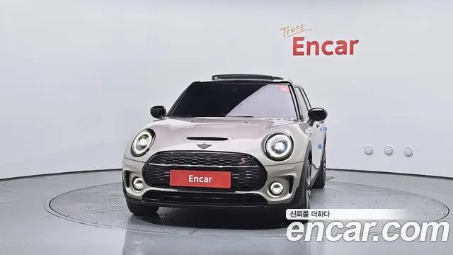 MINI COOPER S CLUBMAN 2023 — 21 235 км, светло-золотистый, Корея — под ключ — фото 3