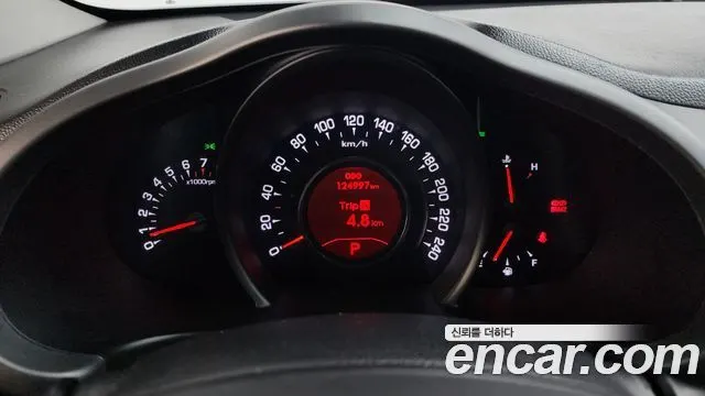KIA SPORTAGE R 2012 — 124 997 км, серебристо-серый, Корея — под ключ — фото 8