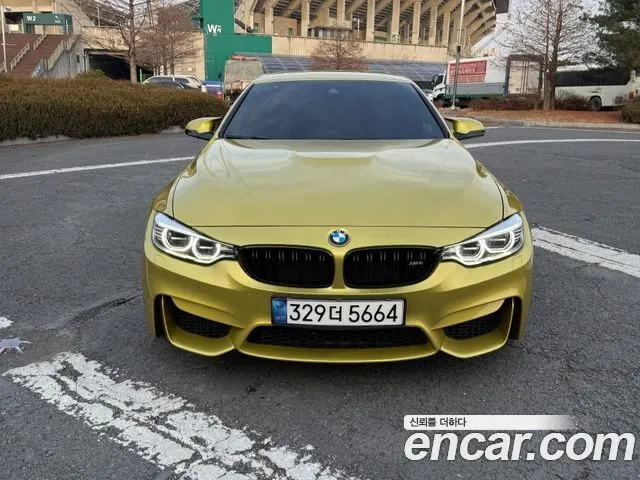 BMW M4 2015 — 101 138 км, жёлтый, Корея — под ключ — фото 1