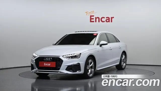 AUDI A4 2021