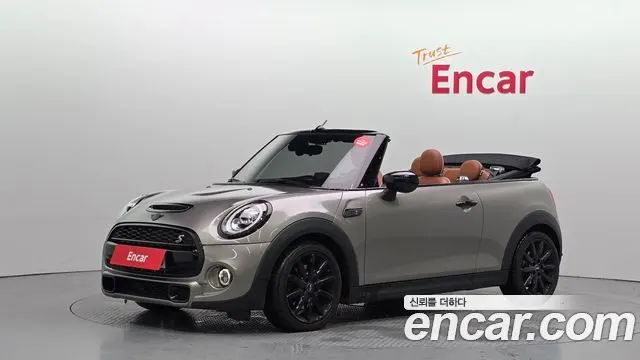 MINI COOPER S CONVERTIBLE 2020 — 23 613 км, светло-золотистый, Корея — под ключ — фото 1