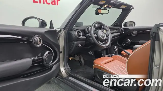 MINI COOPER S CONVERTIBLE 2020 — 23 613 км, светло-золотистый, Корея — под ключ — фото 12