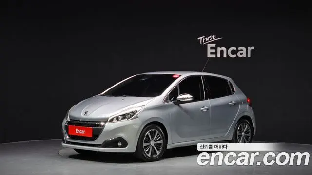 PEUGEOT 208 — из Кореи под ключ