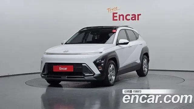 HYUNDAI KONA 2023