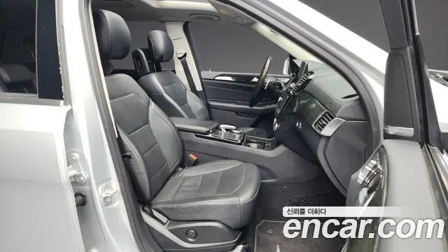 MERCEDES-BENZ GLS-CLASS X166 2017 — 123 563 км, серебристо-серый, Корея — под ключ — фото 11