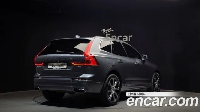 VOLVO XC60 2018 — 53 572 км, светло-серебристый, Корея — под ключ — фото 2