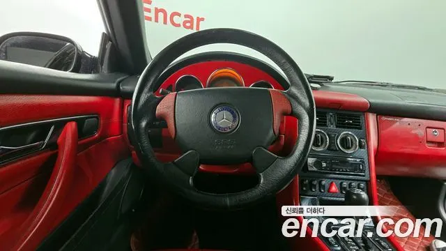 MERCEDES-BENZ SLK-CLASS 2002 — 100 491 км, чёрный, Корея — под ключ — фото 12